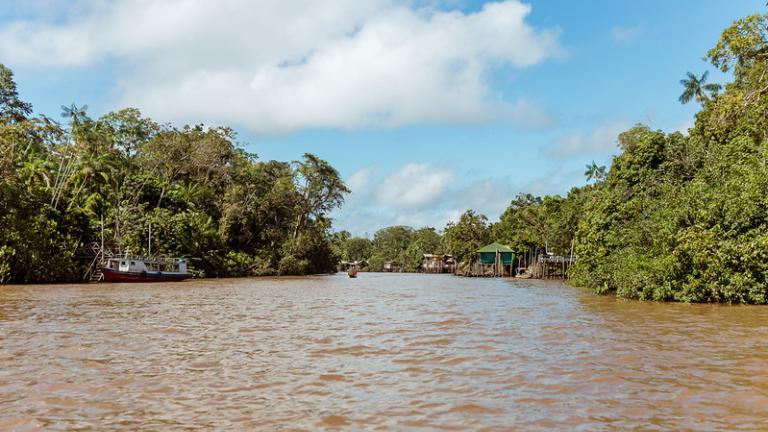 Approaching Combu Island